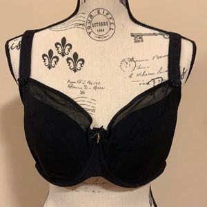 High support black bra